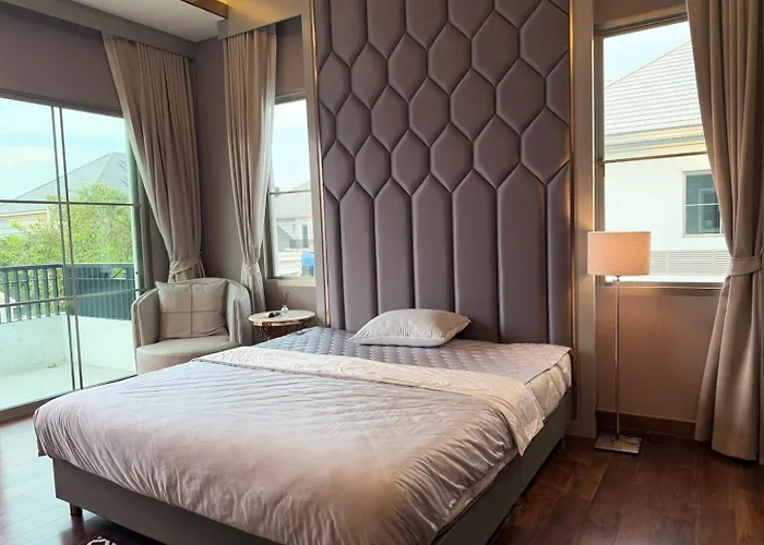 Luxury House For Rent Near Suvarnabhumi Airport Bangkok