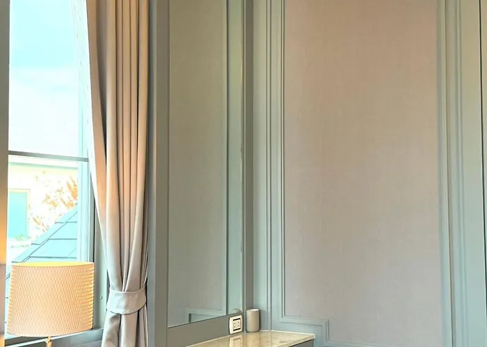 Villa Luxury House For Rent Near Suvarnabhumi Airport Bangkok