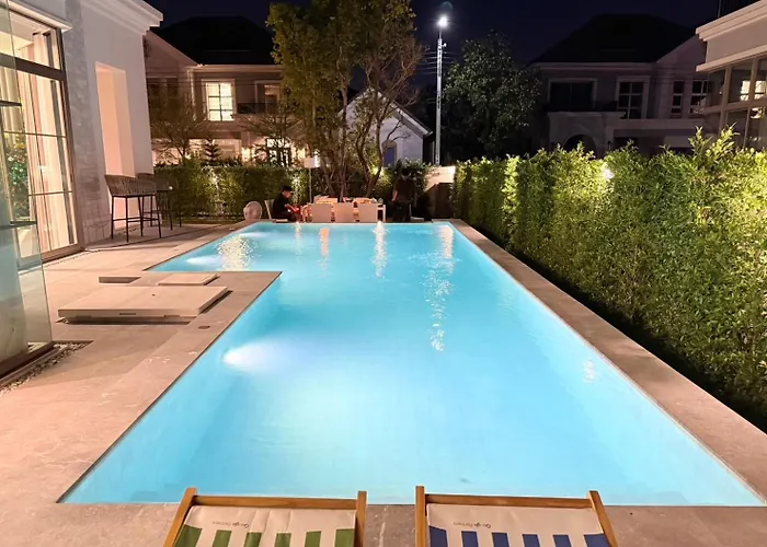 Villa Luxury House For Rent Near Suvarnabhumi Airport