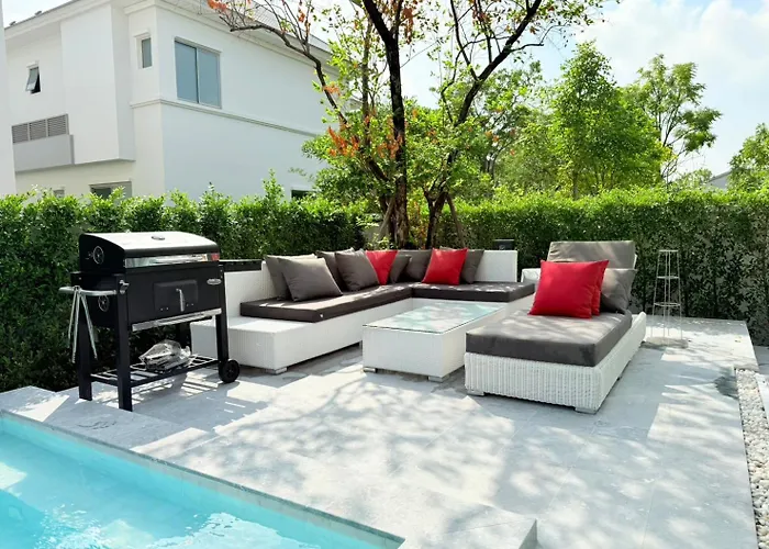 Villa Luxury House For Rent Near Suvarnabhumi Airport Bangkok