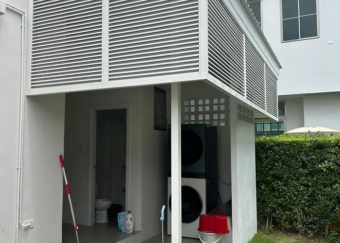 Villa Luxury House For Rent Near Suvarnabhumi Airport *